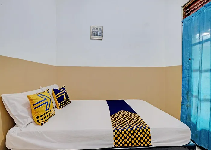 Spot On 92983 Hotel Ayu Semarang