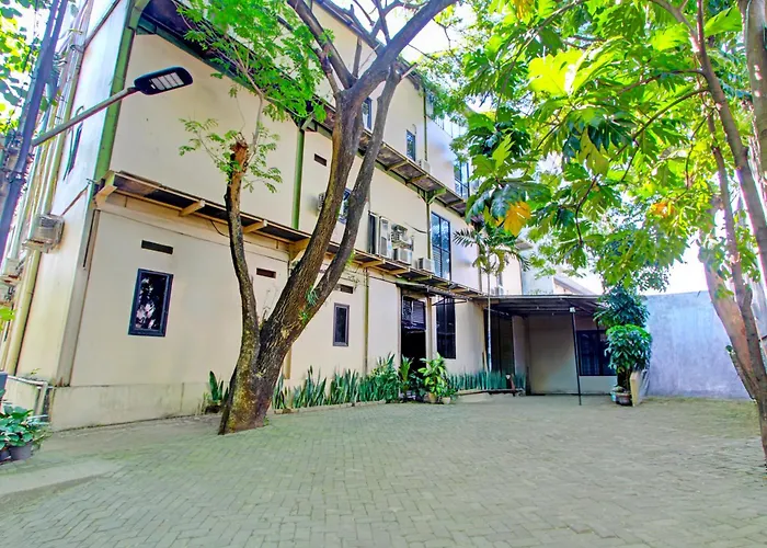 OYO Life 2928 Rumah Ceria Semarang