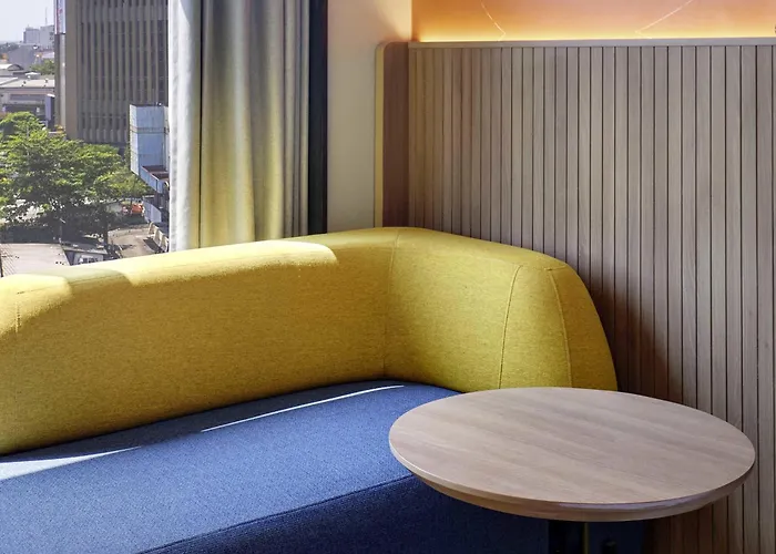 Ibis Styles Simpang LimaHotel Semarang